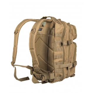 Mochila tática militar MilTec US Assault SM de 20 litros na cor coyote com fecho frontal em velcro. 2