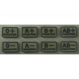 Conjunto de 2 adesivos Helikon-Tex para identificação do tipo sanguíneo, cor verde-oliva.