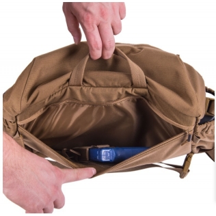 Bolsa tática Helikon-Tex Urban Courier tamanho médio na cor coyote 2