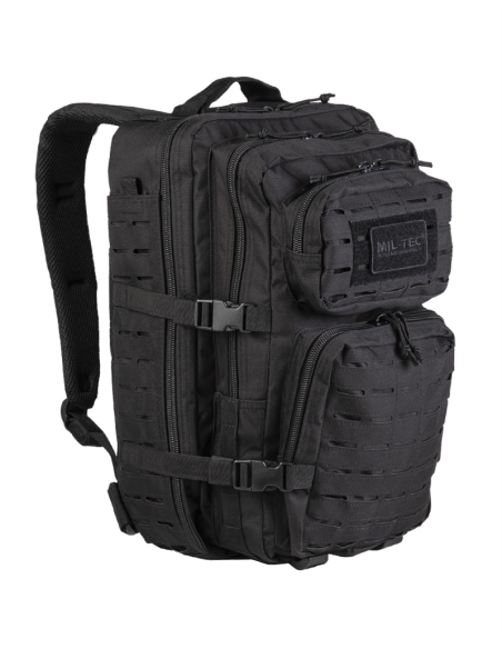 Mochila tática militar MilTec US Assault LG de 36 litros, preta, com corte a laser e fecho de velcro.
