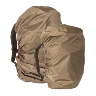 Capa para mochila Coyote com capacidade de até 80 litros.