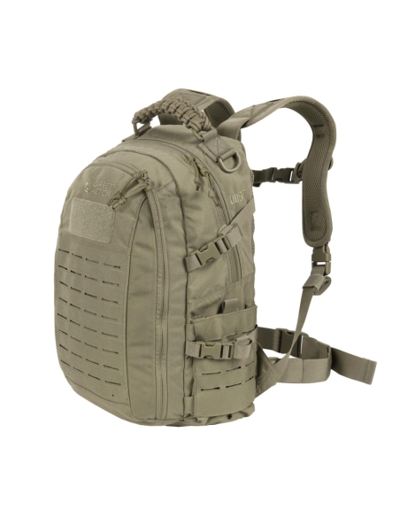 Mochila tática militar adaptável Direct Action Dust MK II de 20 litros na cor verde.